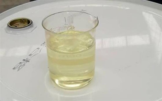 废旧机油如何处理？危害大不可随意处理，车主：受教了